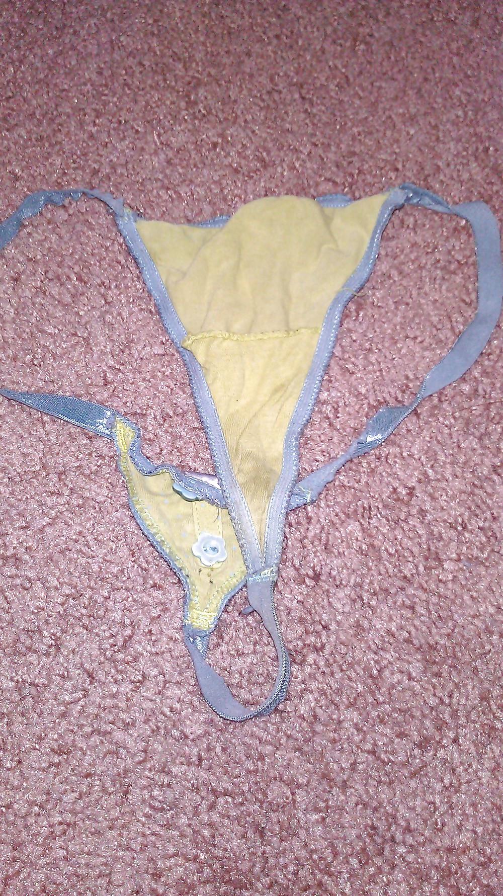16P Thong collection