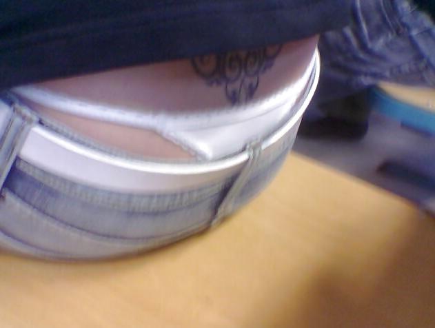 21P My Thong