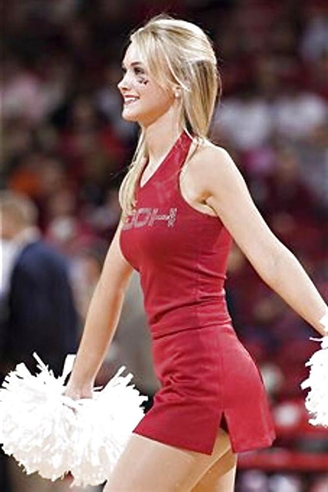 25P College Cheerleaders make my Dick Hard 1