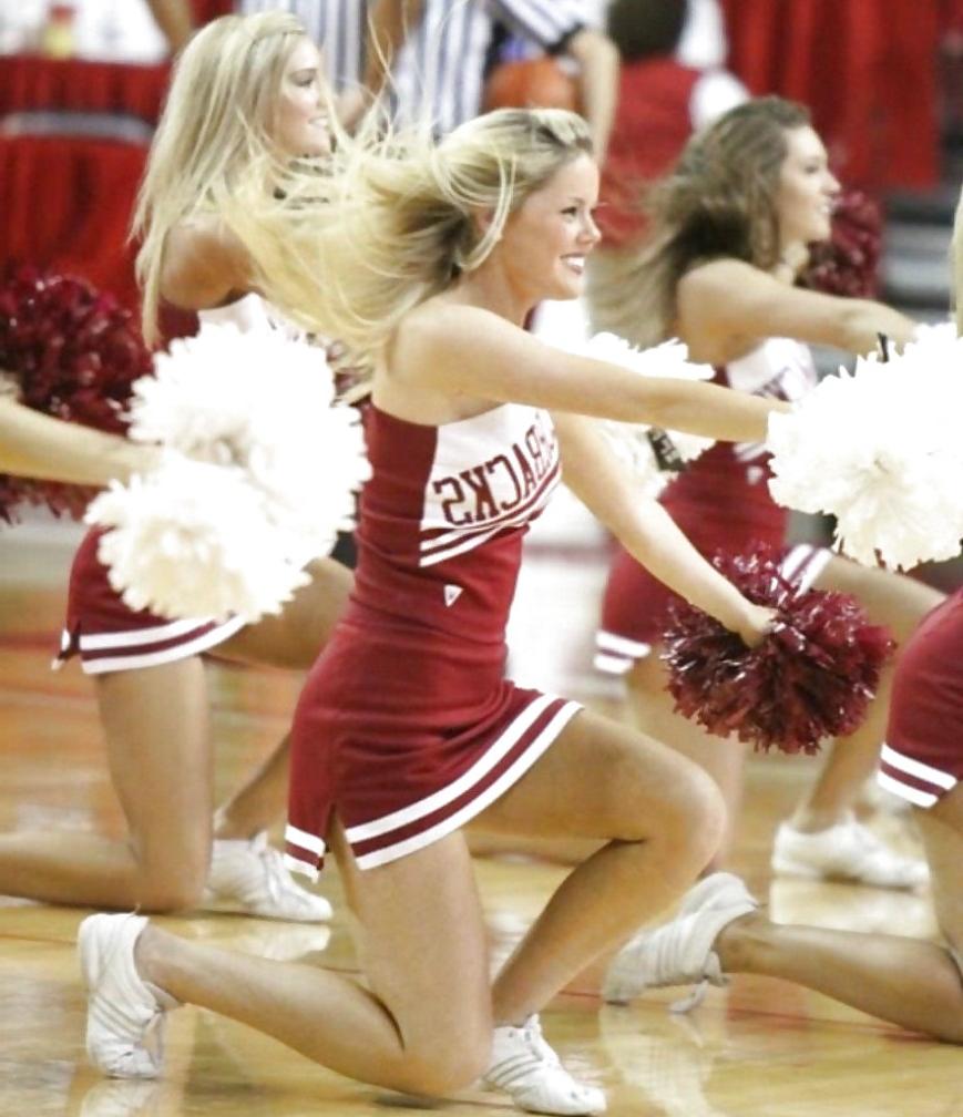 25P College Cheerleaders make my Dick Hard 1
