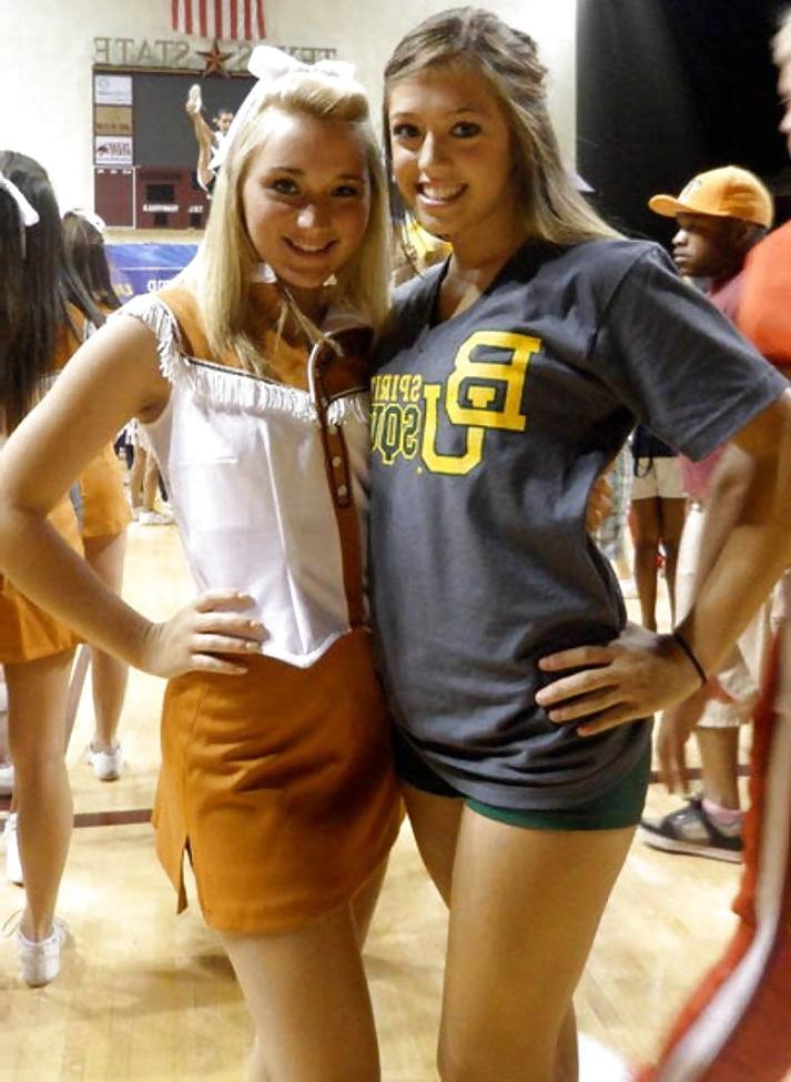 25P College Cheerleaders make my Dick Hard 2