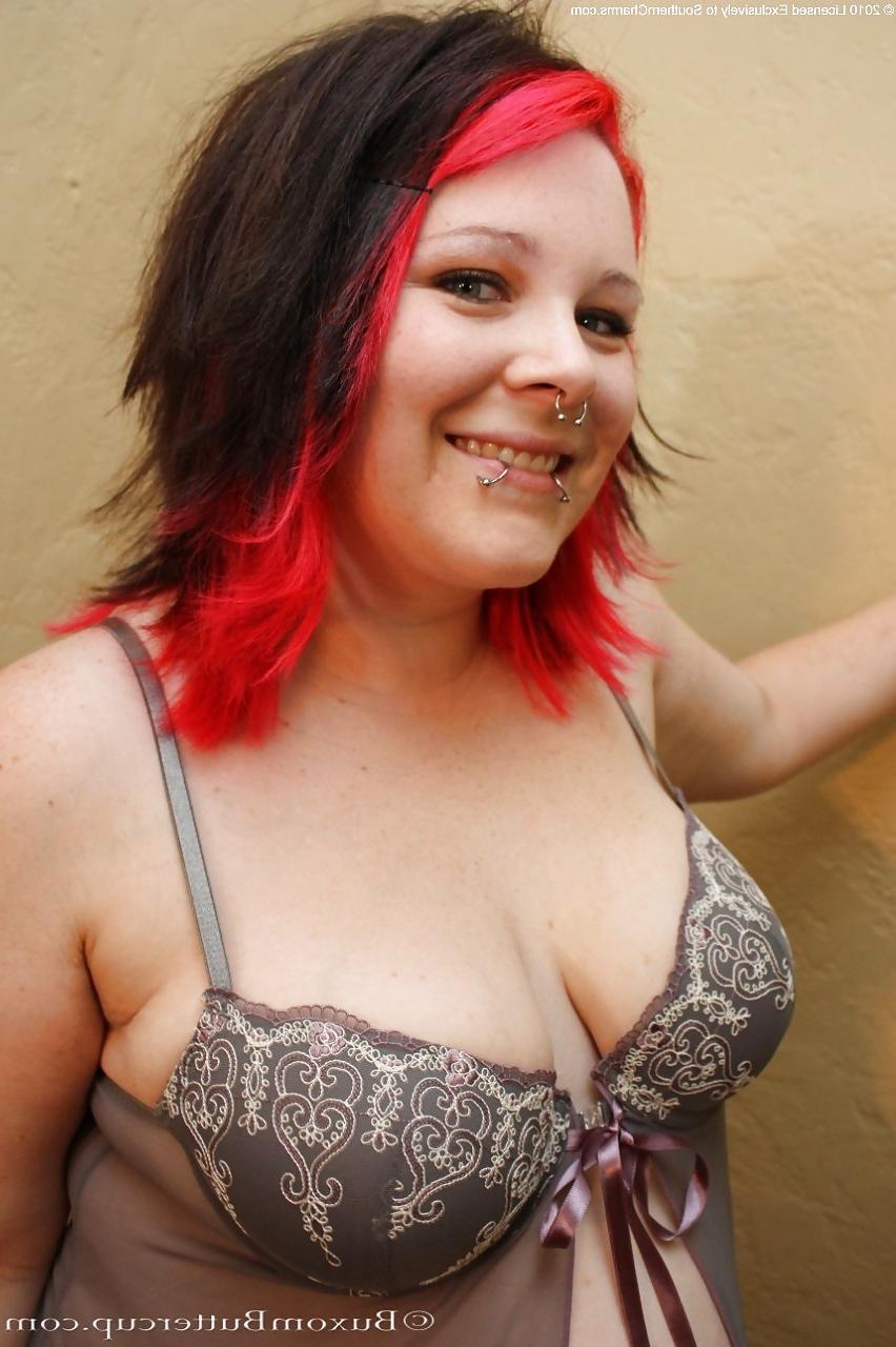 21P Gothic Beauties II (Curvy Edition)