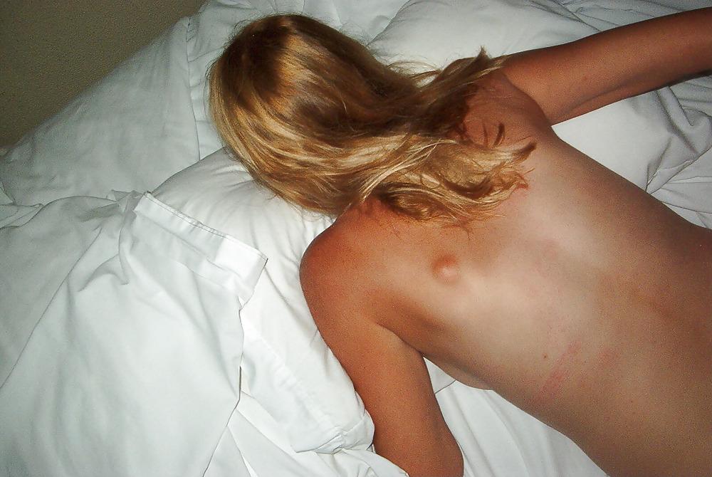 15P Wife Giving Blowjob 3