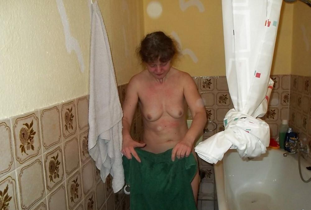 9P Naked in the bathroom