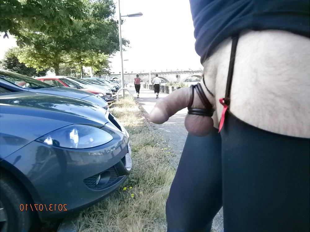 9P Public outdoor libourne sexe exhib queue salope 