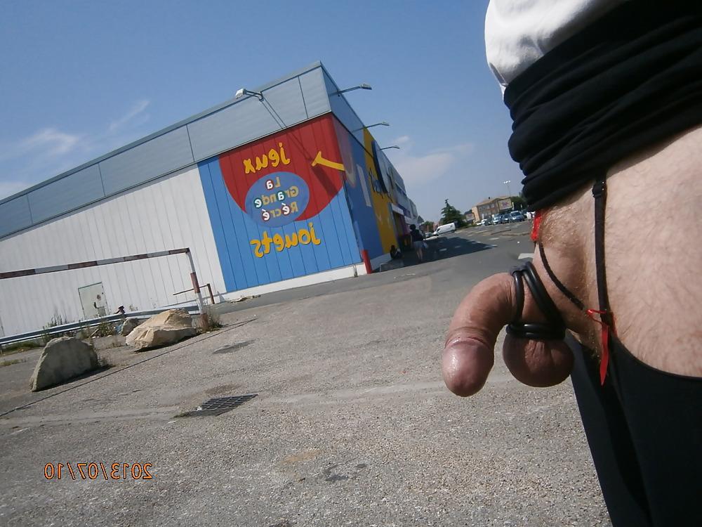 9P Public outdoor libourne sexe exhib queue salope 