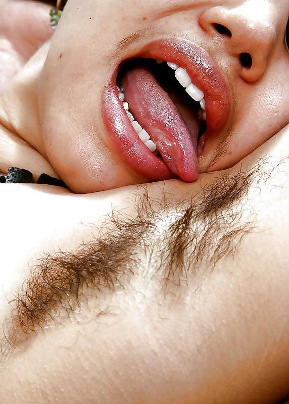 25P Armpit Licking