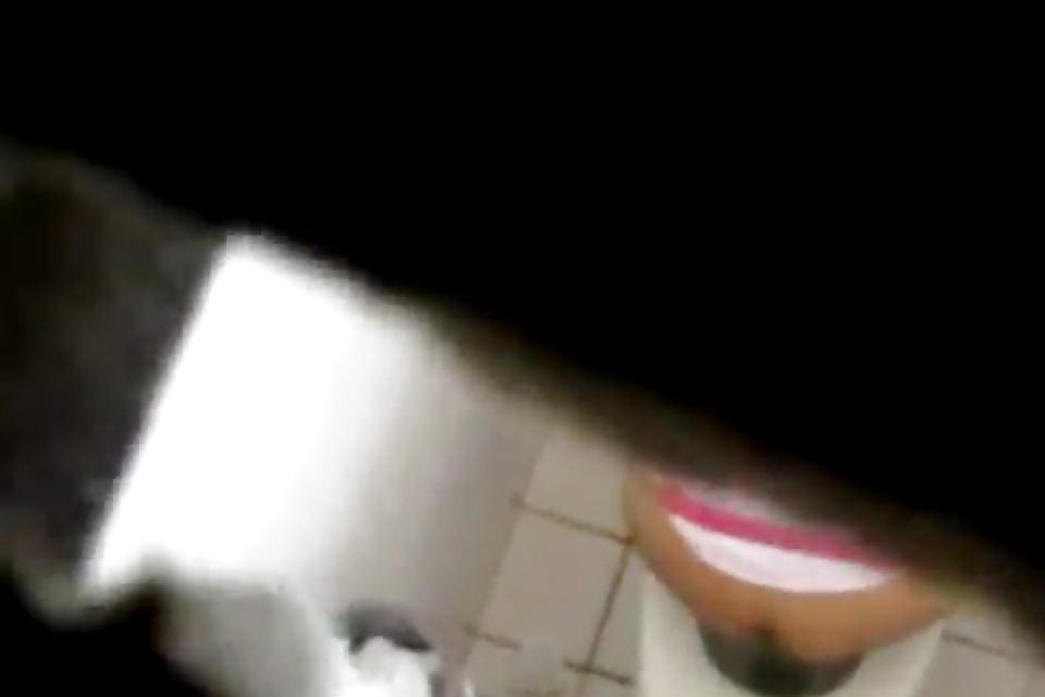 12P Spy Bathroom Girl 6