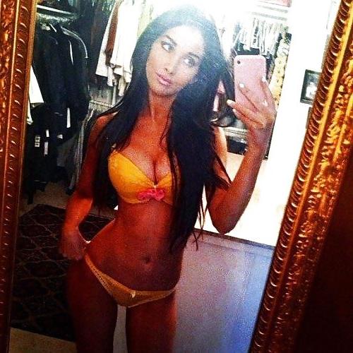 21P Mirror self shots mix