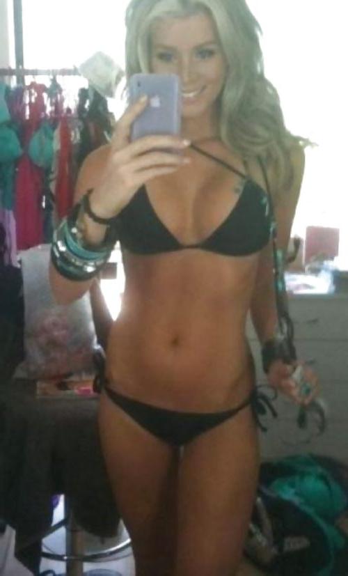 21P Mirror self shots mix