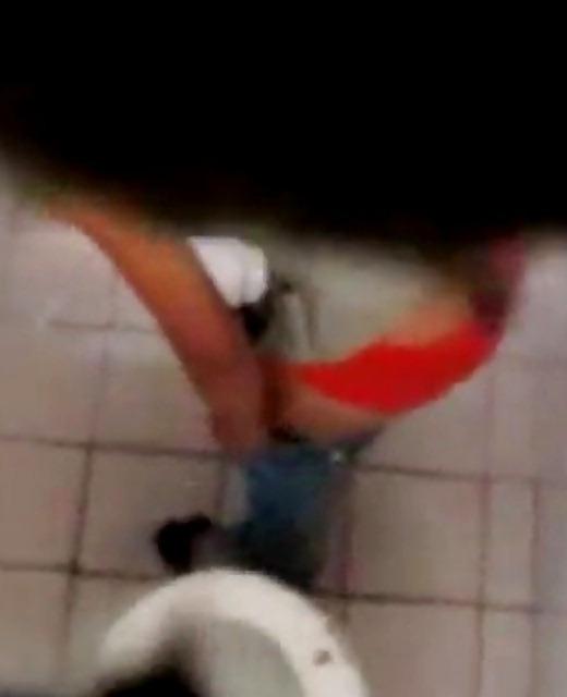 9P Spy Bathroom 12