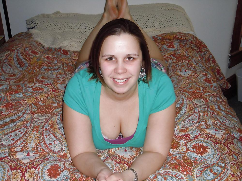 22P Fat WHORE wife