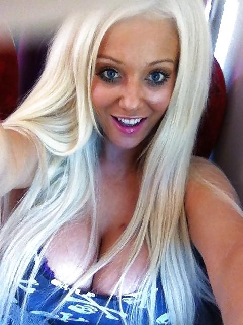 24P Bimbo's