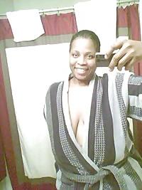 5P Photos of Miss Aunty from new video