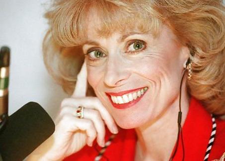 25P Love jerking to Laura Schlessinger