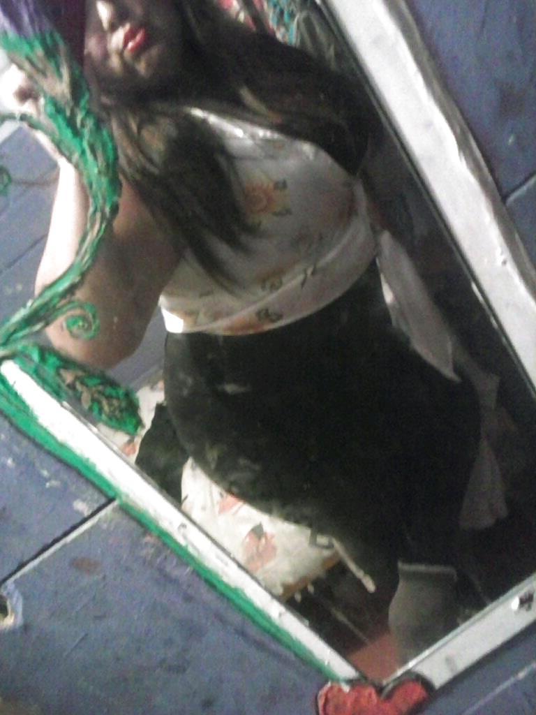 25P Valentina Chilena Tetona Non-Nude