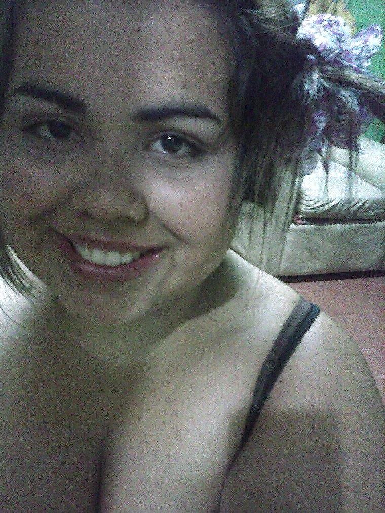 25P Valentina Chilena Tetona Non-Nude