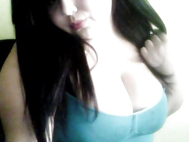 25P Valentina Chilena Tetona Non-Nude