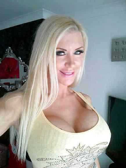 25P HoT BimBo MILF ProfeSSional & Amateur SeSSion by DarKKo