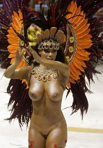25P Ladies of Fantasy 2
