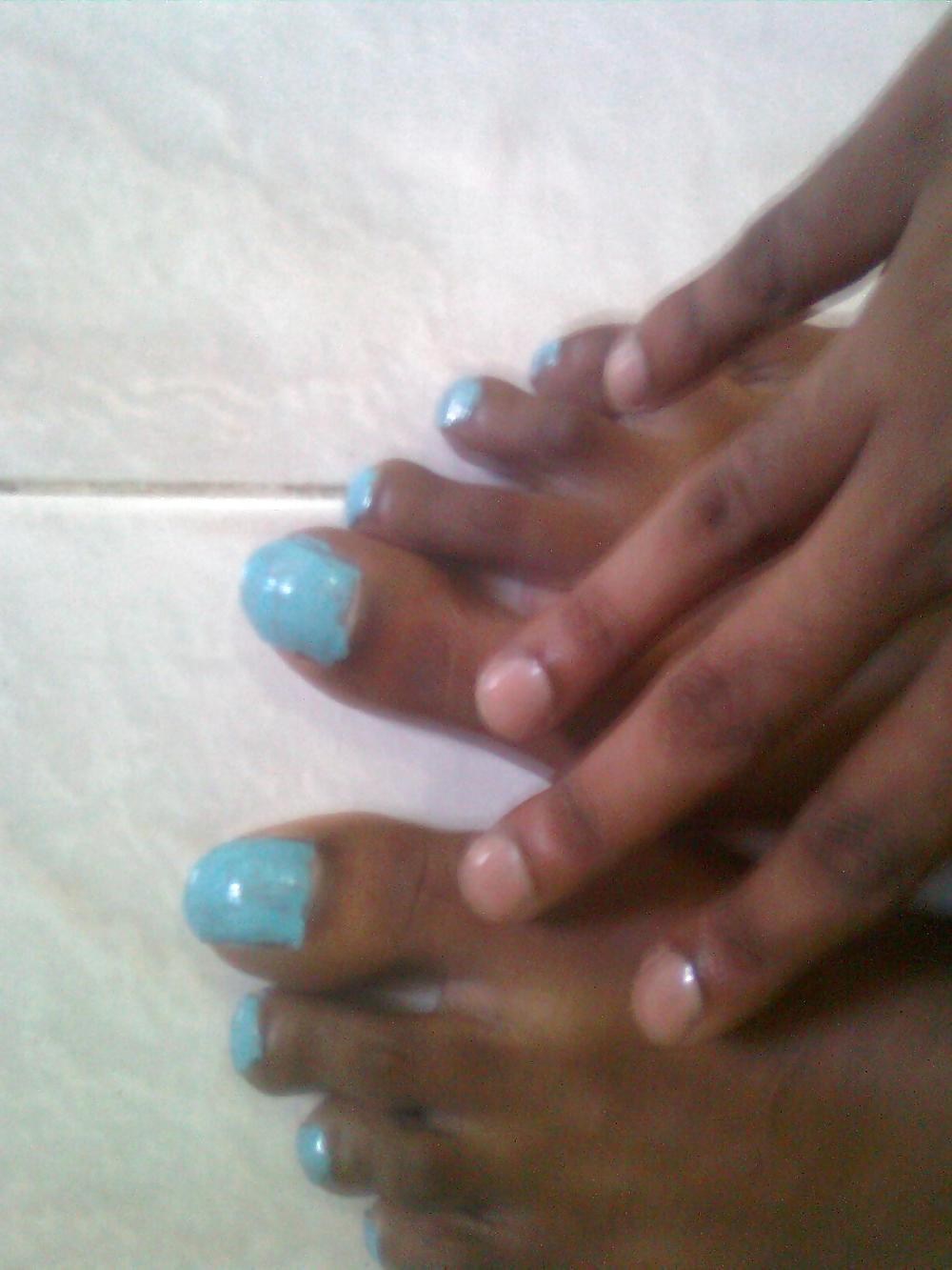 11P My sexy thong n nail colors