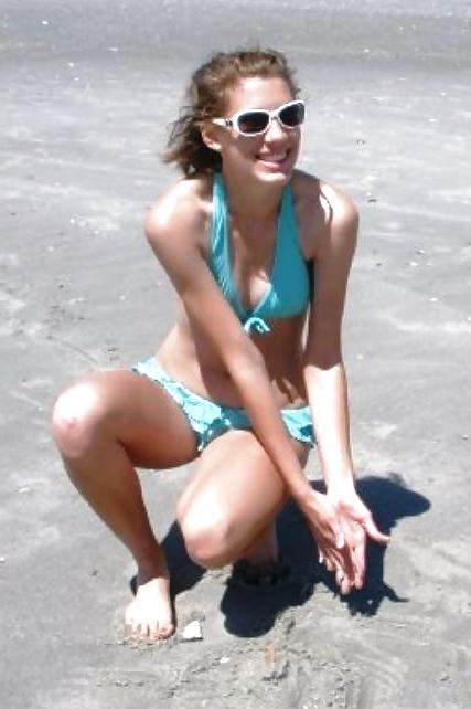 25P SUPERHOT2424 FANTASY TEENS 1 Dirty comments only!