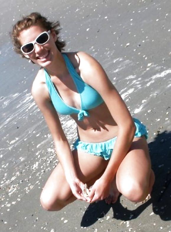 25P SUPERHOT2424 FANTASY TEENS 1 Dirty comments only!