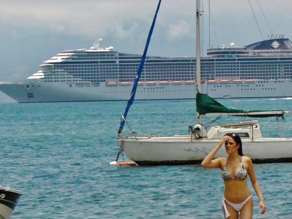 25P Cum and comment this brazilian whore!