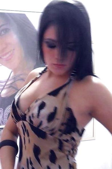 25P Cum and comment this brazilian whore!