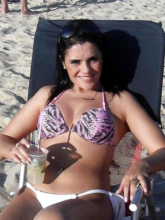 25P Cum and comment this brazilian whore!