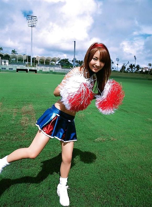 21P Japanese Cheerleader