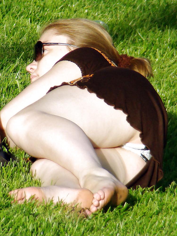 18P Upskirt street candid part 6