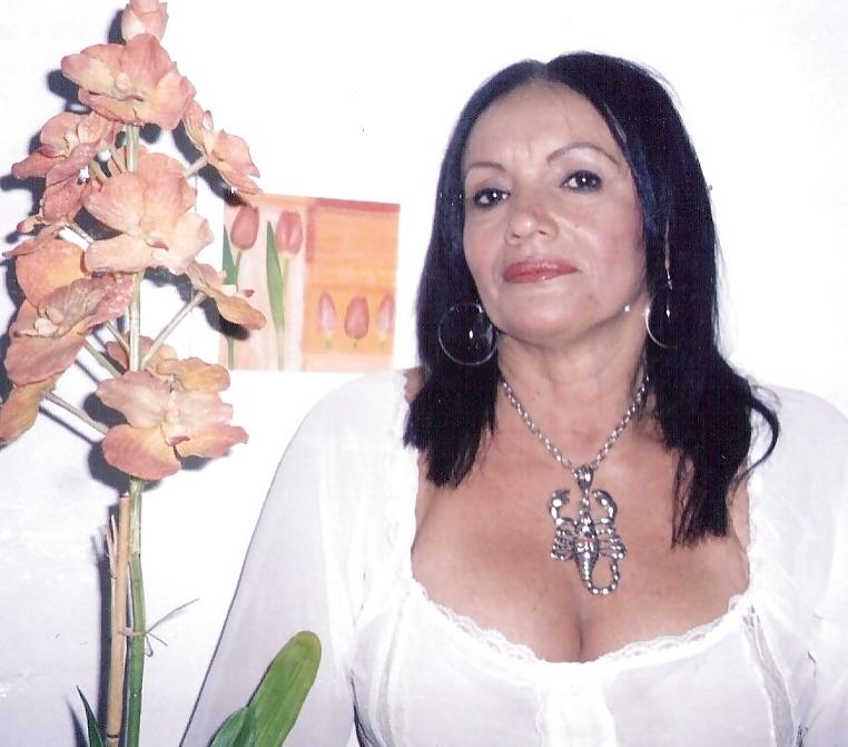 25P Brazilian Cop: Beautiful, Sexy 60 Yr Old Mature - Ameman