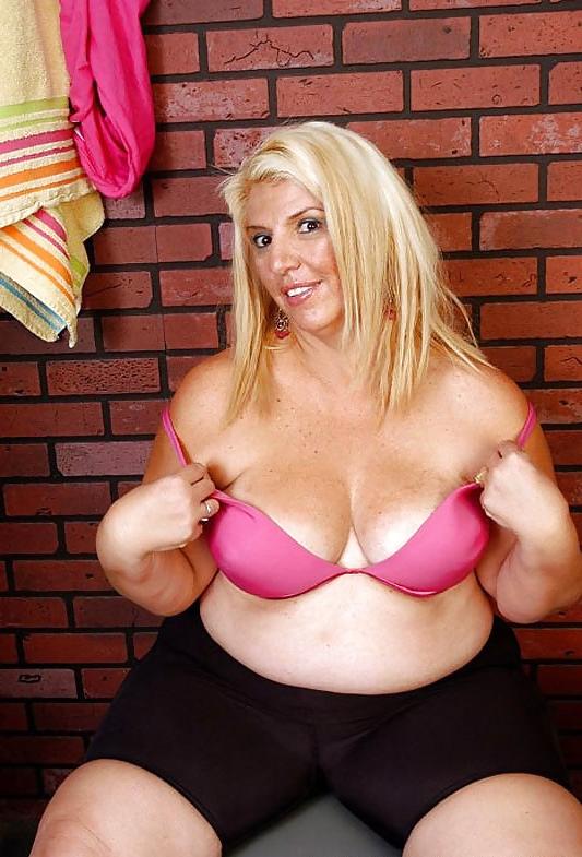 12P MONIQUE FAT EXERCISE