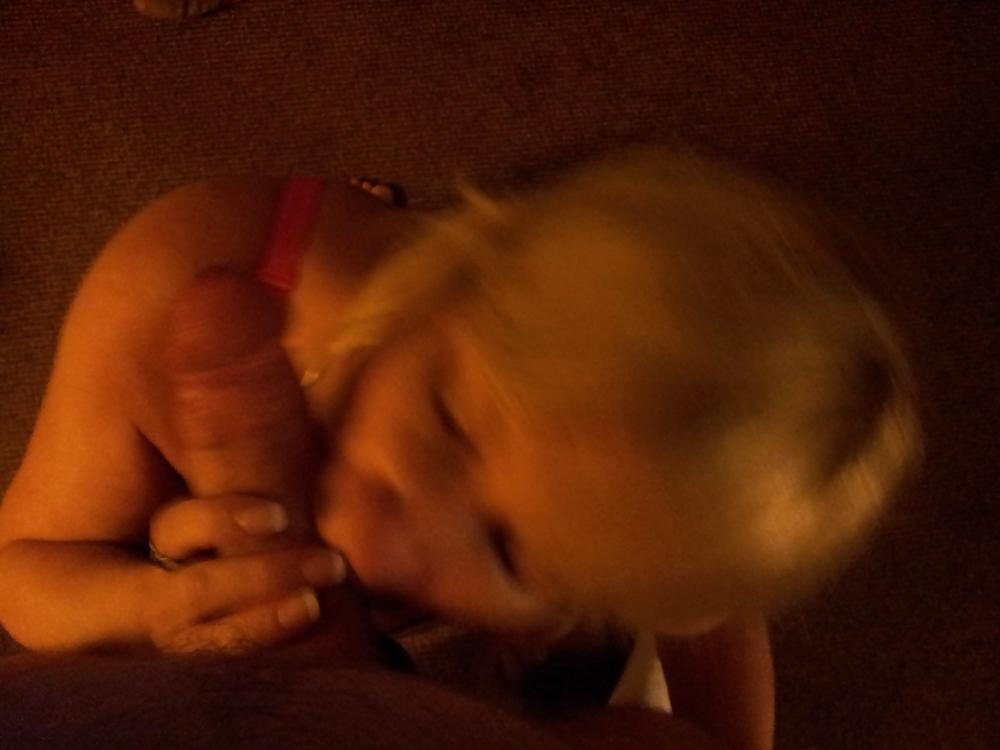7P Sharing my milf