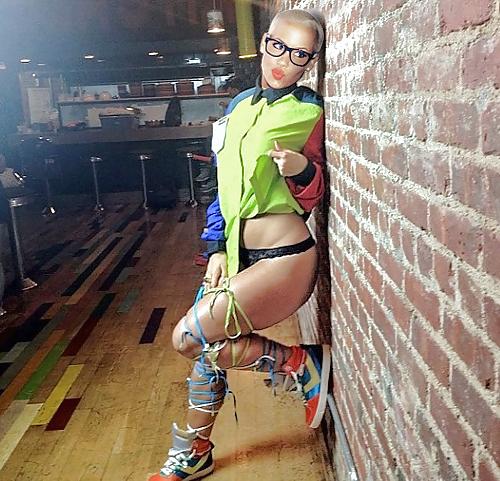 25P Amber Roses private pictures probably(me faking)