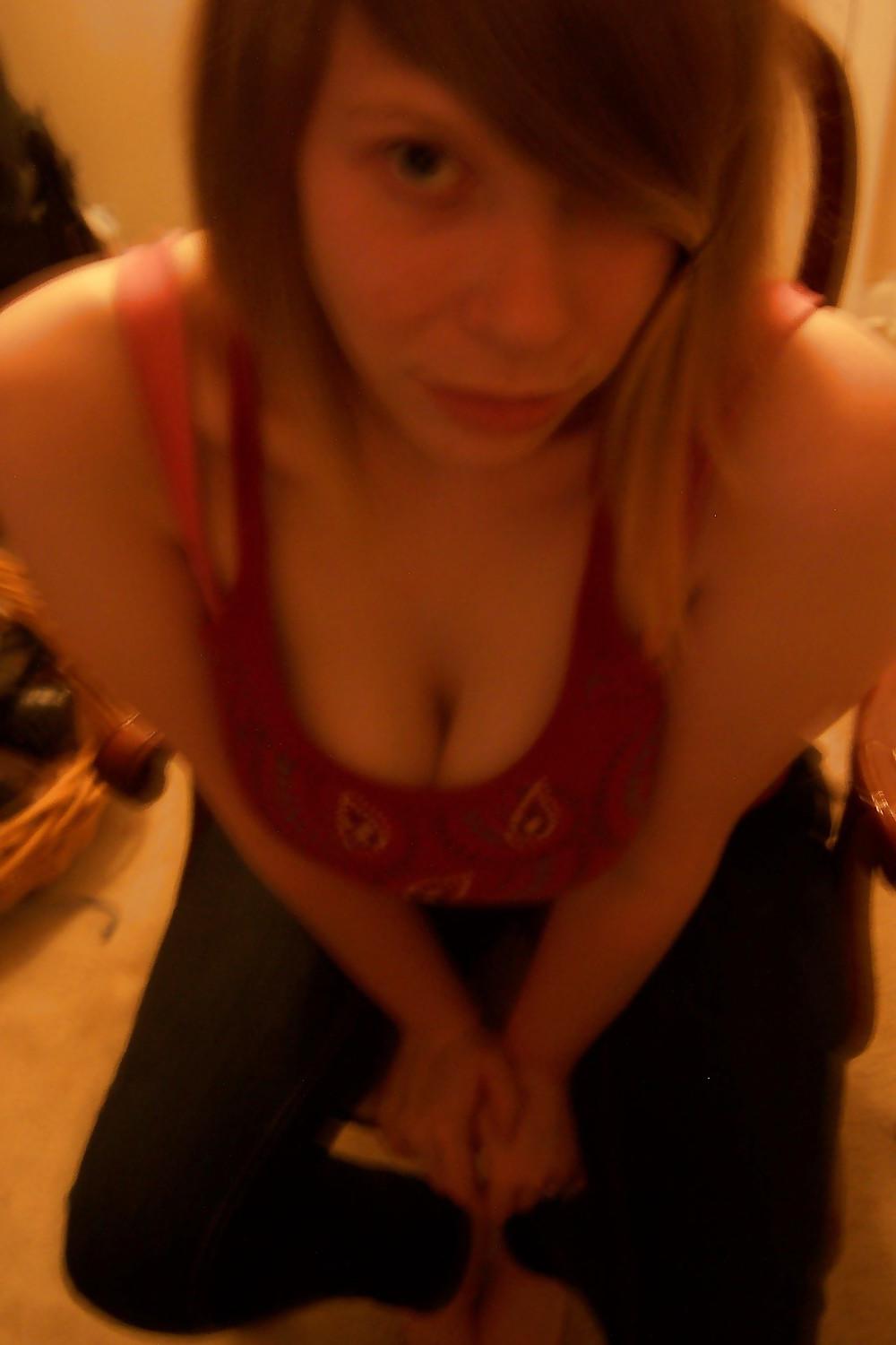11P Cute thong