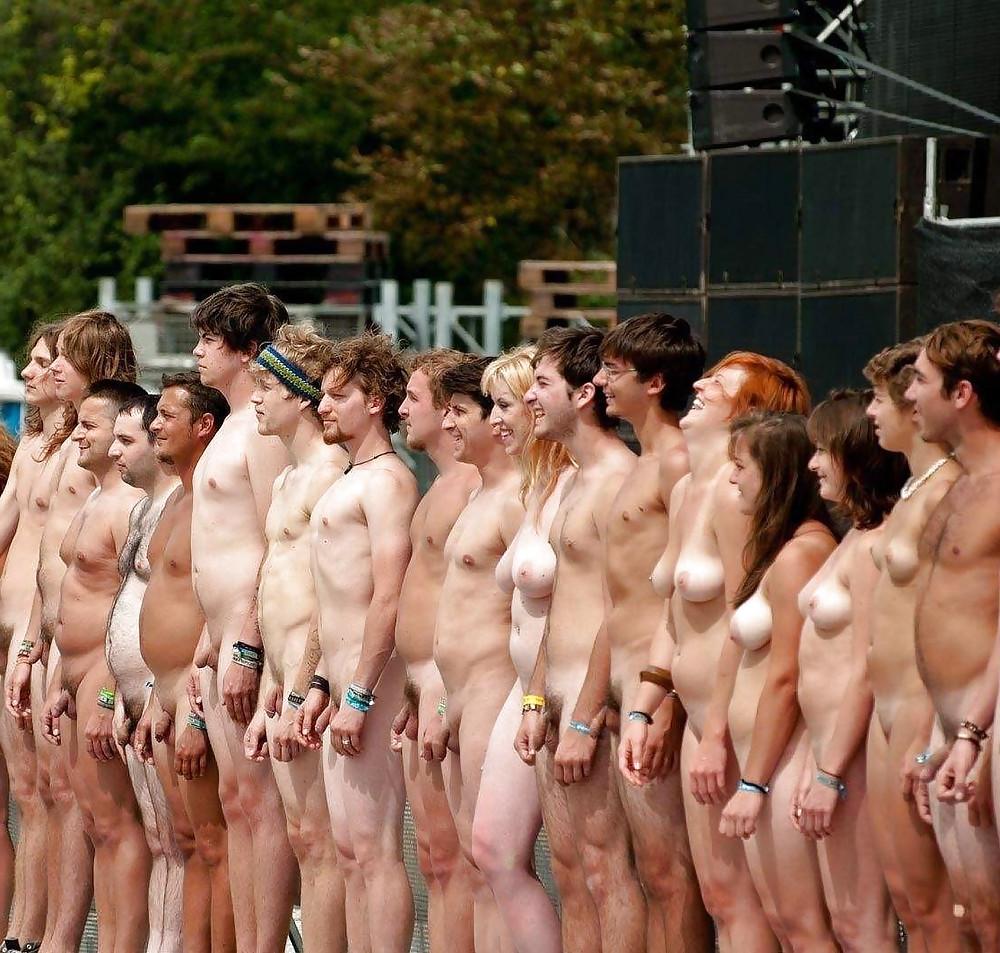25P Public Nudity