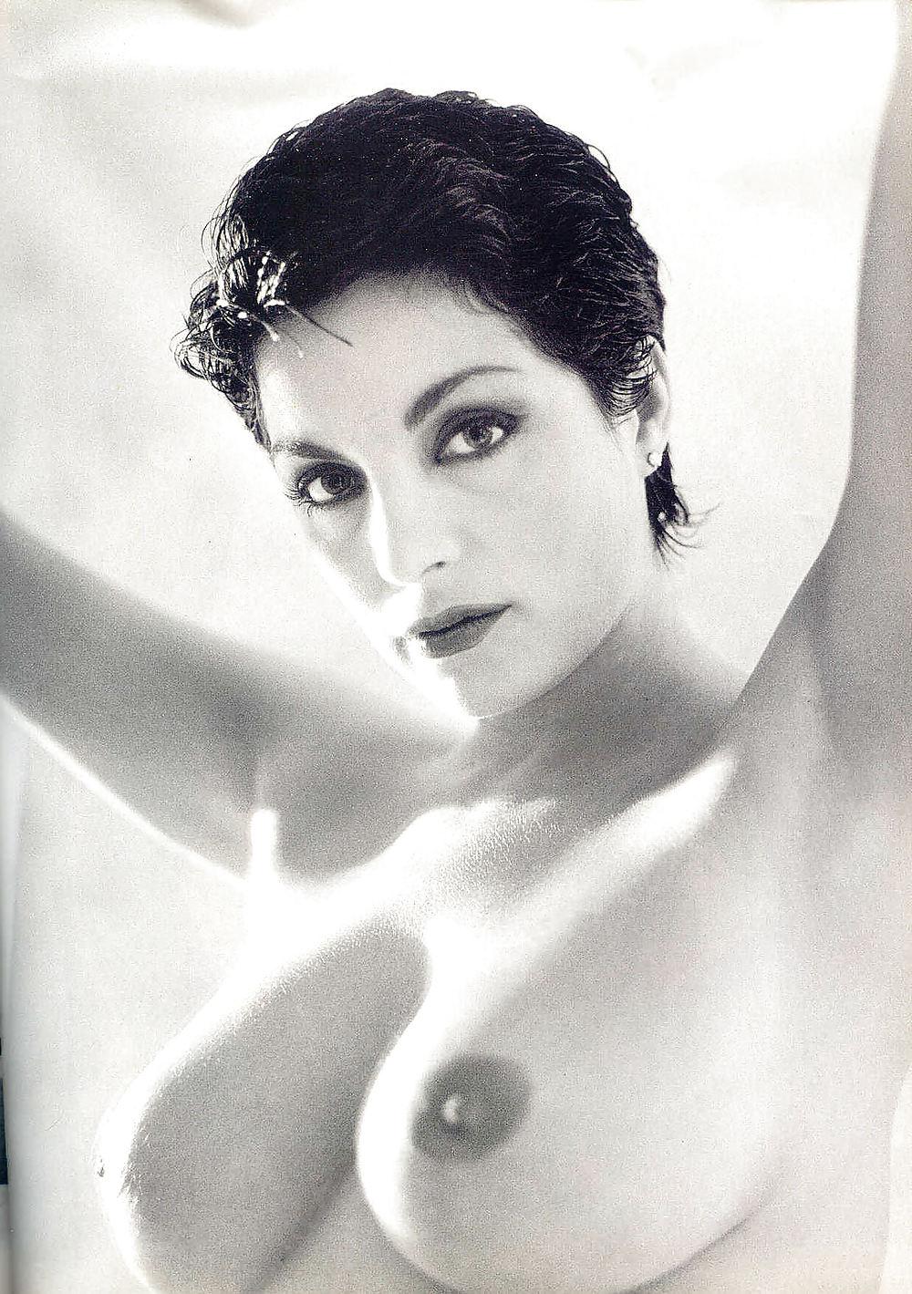 25P Busty Goddesses - Short Haired Girls With Huge Breasts, 11