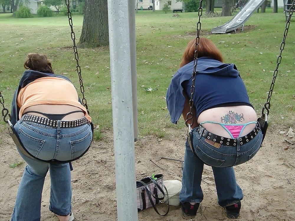25P Queens in Jeans LLIV