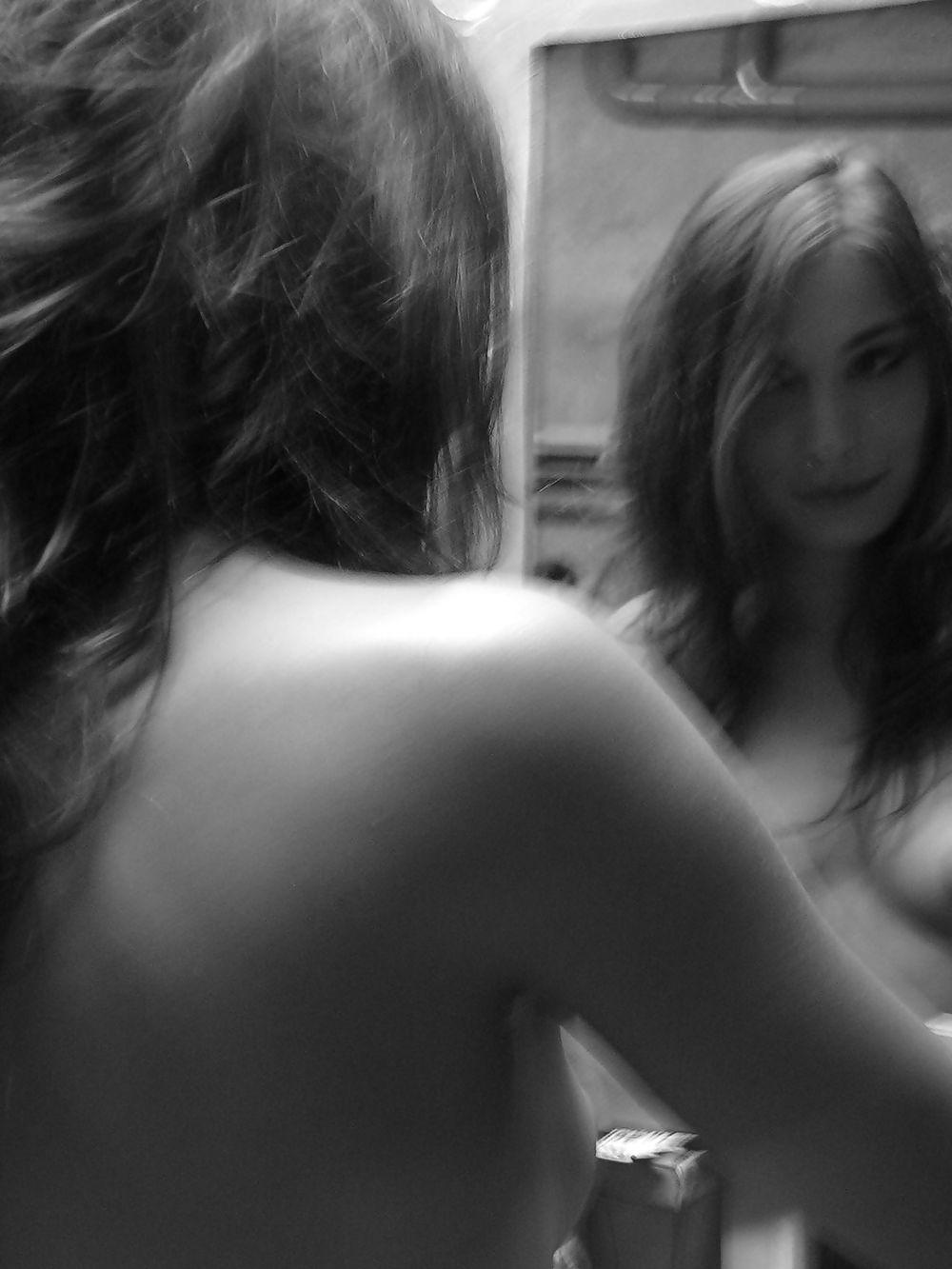 9P Mirror, mirror on the wall