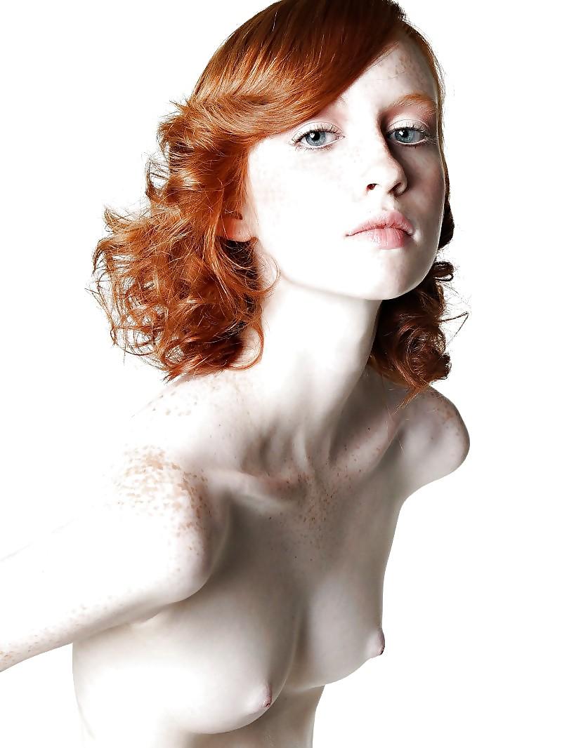 25P Red Head 