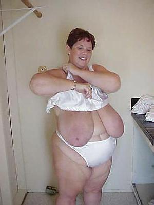 12P Sexy ? Fat Mums - Warning!