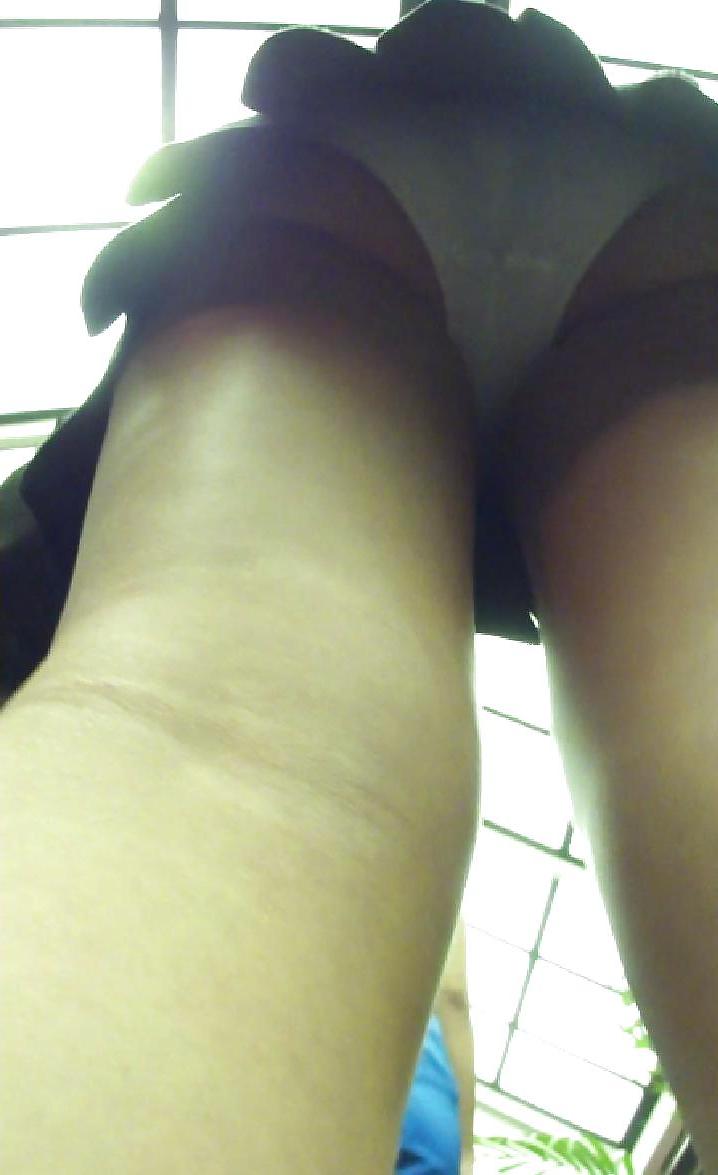 14P Chinese upskirt