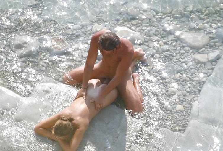 15P Sex Outdoors 12