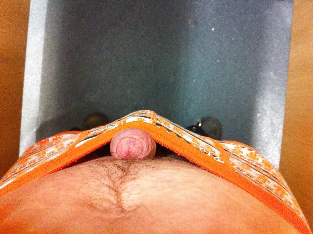 6P Public Toilet