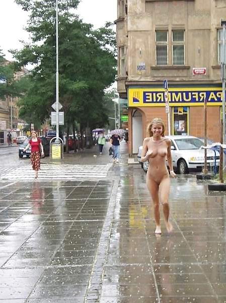 20P Public display 114