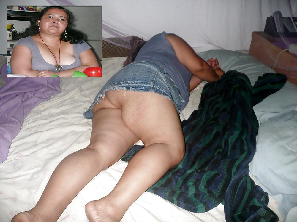 25P La Chalupa aka OXXO Reynosa - Bathing Mexican Xwife