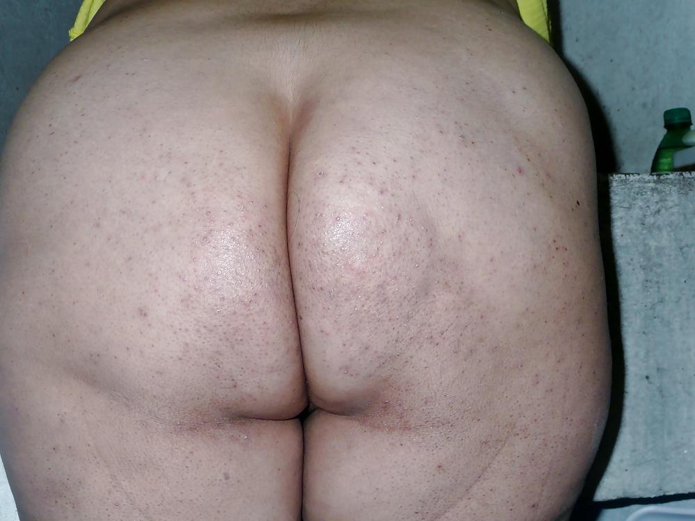 25P La Chalupa aka OXXO Reynosa - Bathing Mexican Xwife
