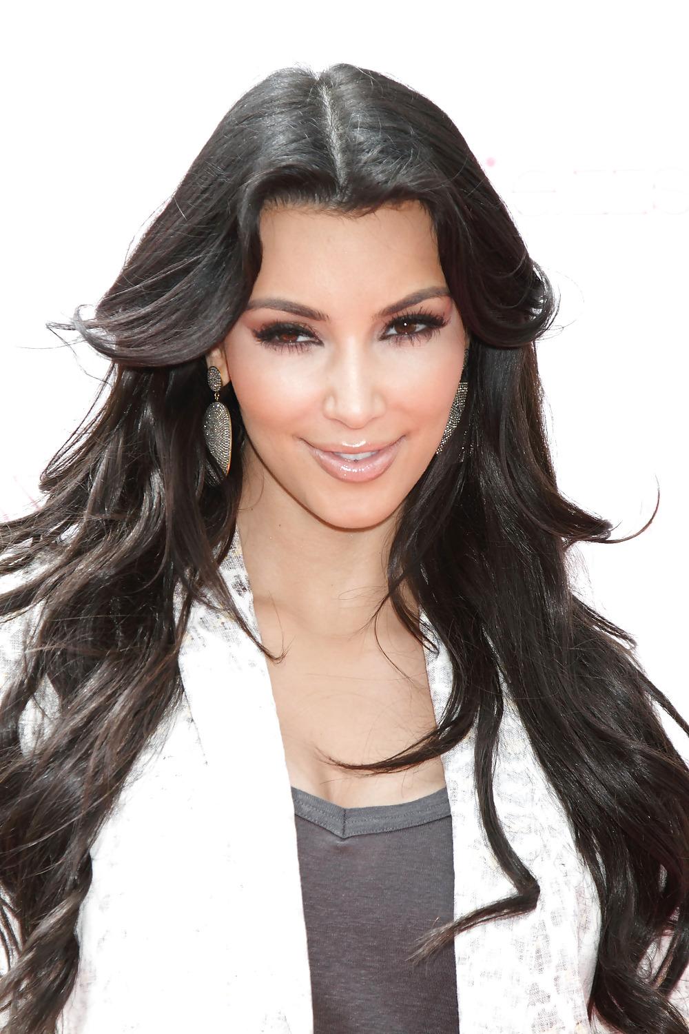 25P Kim Kardashian Shoedazzle1st Birthday Celebration